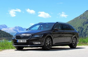 Škoda Superb Combi 2.0 tdi 4x4 (11)