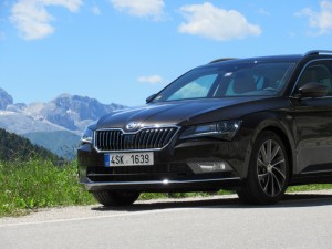 Škoda Superb Combi 2.0 tdi 4x4 (12)