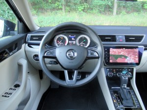 Škoda Superb Combi 2.0 tdi 4x4 (45)