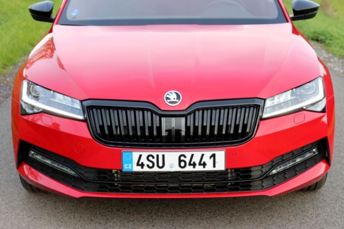 Škoda Superb Combi Sportline (28)