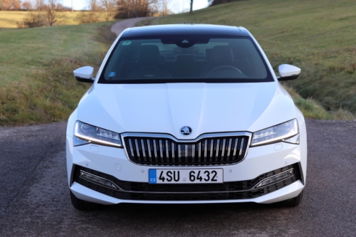 Škoda Superb LaurinKlement 2020 (19)