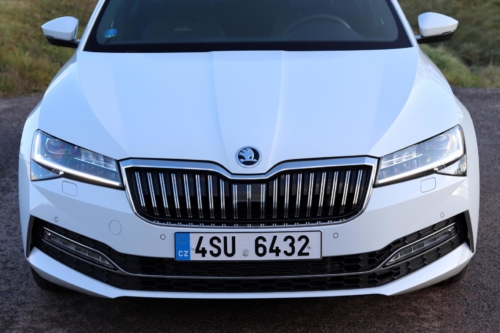 Škoda Superb LaurinKlement 2020 (21)