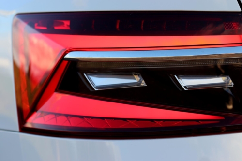 Škoda Superb LaurinKlement 2020 (29)