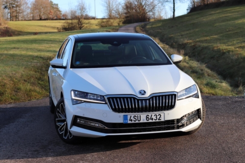 Škoda Superb LaurinKlement 2020 (5) (1)