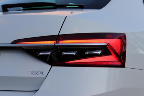 Škoda Superb LaurinKlement 2020 (72)