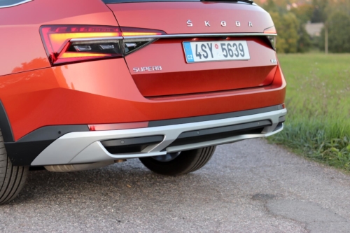 Nová Škoda Superb 2020 (34)