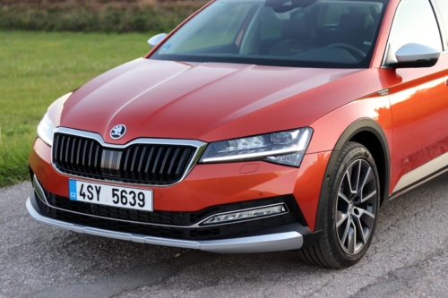 Nová Škoda Superb 2020 (58)