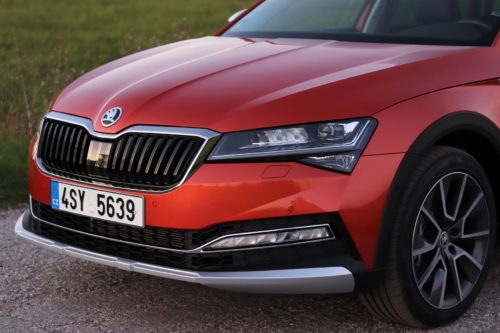 Nová Škoda Superb 2020 (68)