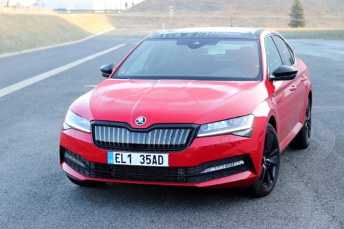 Škoda Superb iV 2020 (10) (1)