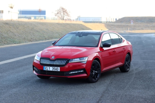 Škoda Superb iV 2020 (9) (1)